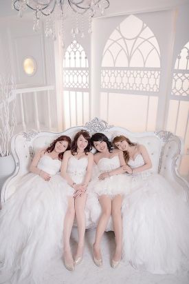 禮服出租 首選最愛 婚紗禮服，各式款式 晚宴禮服、新娘禮服、晚禮服 供挑選。#禮服出租 #婚紗禮服 #晚宴禮服 #新娘禮服 #晚禮服