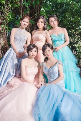 禮服出租 首選最愛 婚紗禮服，各式款式 晚宴禮服、新娘禮服、晚禮服 供挑選。#禮服出租 #婚紗禮服 #晚宴禮服 #新娘禮服 #晚禮服