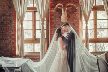 禮服出租 首選最愛 婚紗禮服，各式款式 晚宴禮服、新娘禮服、晚禮服 供挑選。#禮服出租 #婚紗禮服 #晚宴禮服 #新娘禮服 #晚禮服