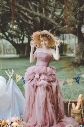 禮服出租 首選最愛 婚紗禮服，各式款式 晚宴禮服、新娘禮服、晚禮服 供挑選。#禮服出租 #婚紗禮服 #晚宴禮服 #新娘禮服 #晚禮服