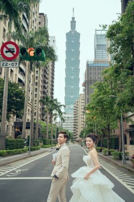 禮服出租 首選最愛 婚紗禮服，各式款式 晚宴禮服、新娘禮服、晚禮服 供挑選。#禮服出租 #婚紗禮服 #晚宴禮服 #新娘禮服 #晚禮服