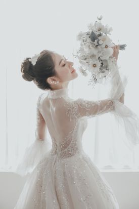 禮服出租 首選最愛 婚紗禮服，各式款式 晚宴禮服、新娘禮服、晚禮服 供挑選。#禮服出租 #婚紗禮服 #晚宴禮服 #新娘禮服 #晚禮服
