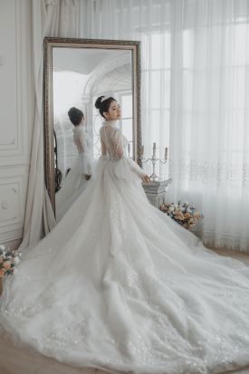 禮服出租 首選最愛 婚紗禮服，各式款式 晚宴禮服、新娘禮服、晚禮服 供挑選。#禮服出租 #婚紗禮服 #晚宴禮服 #新娘禮服 #晚禮服