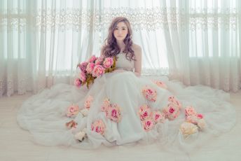 禮服出租 首選最愛 婚紗禮服，各式款式 晚宴禮服、新娘禮服、晚禮服 供挑選。#禮服出租 #婚紗禮服 #晚宴禮服 #新娘禮服 #晚禮服