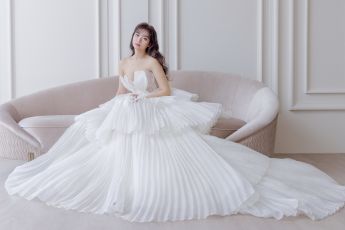 禮服出租 首選最愛 婚紗禮服，各式款式 晚宴禮服、新娘禮服、晚禮服 供挑選。#禮服出租 #婚紗禮服 #晚宴禮服 #新娘禮服 #晚禮服