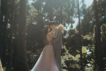 禮服出租 首選最愛 婚紗禮服，各式款式 晚宴禮服、新娘禮服、晚禮服 供挑選。#禮服出租 #婚紗禮服 #晚宴禮服 #新娘禮服 #晚禮服