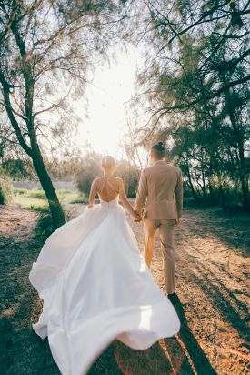 禮服出租 首選最愛 婚紗禮服，各式款式 晚宴禮服、新娘禮服、晚禮服 供挑選。#禮服出租 #婚紗禮服 #晚宴禮服 #新娘禮服 #晚禮服