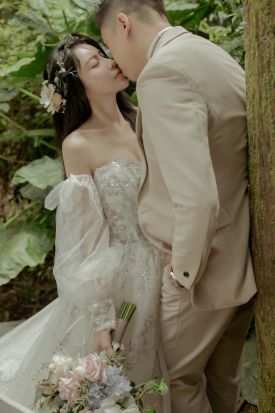 禮服出租 首選最愛 婚紗禮服，各式款式 晚宴禮服、新娘禮服、晚禮服 供挑選。#禮服出租 #婚紗禮服 #晚宴禮服 #新娘禮服 #晚禮服