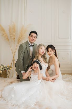 禮服出租 首選最愛 婚紗禮服，各式款式 晚宴禮服、新娘禮服、晚禮服 供挑選。#禮服出租 #婚紗禮服 #晚宴禮服 #新娘禮服 #晚禮服