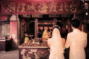 禮服出租 首選最愛 婚紗禮服，各式款式 晚宴禮服、新娘禮服、晚禮服 供挑選。#禮服出租 #婚紗禮服 #晚宴禮服 #新娘禮服 #晚禮服