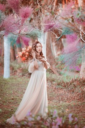 禮服出租 首選最愛 婚紗禮服，各式款式 晚宴禮服、新娘禮服、晚禮服 供挑選。#禮服出租 #婚紗禮服 #晚宴禮服 #新娘禮服 #晚禮服