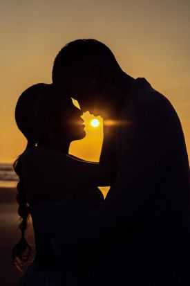 禮服出租 首選最愛 婚紗禮服，各式款式 晚宴禮服、新娘禮服、晚禮服 供挑選。#禮服出租 #婚紗禮服 #晚宴禮服 #新娘禮服 #晚禮服