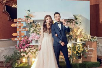 禮服出租 首選最愛 婚紗禮服，各式款式 晚宴禮服、新娘禮服、晚禮服 供挑選。#禮服出租 #婚紗禮服 #晚宴禮服 #新娘禮服 #晚禮服