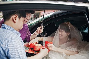 禮服出租 首選最愛 婚紗禮服，各式款式 晚宴禮服、新娘禮服、晚禮服 供挑選。#禮服出租 #婚紗禮服 #晚宴禮服 #新娘禮服 #晚禮服
