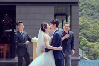 禮服出租 首選最愛 婚紗禮服，各式款式 晚宴禮服、新娘禮服、晚禮服 供挑選。#禮服出租 #婚紗禮服 #晚宴禮服 #新娘禮服 #晚禮服