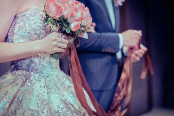 禮服出租 首選最愛 婚紗禮服，各式款式 晚宴禮服、新娘禮服、晚禮服 供挑選。#禮服出租 #婚紗禮服 #晚宴禮服 #新娘禮服 #晚禮服