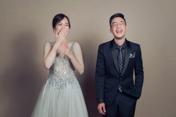 禮服出租 首選最愛 婚紗禮服，各式款式 晚宴禮服、新娘禮服、晚禮服 供挑選。#禮服出租 #婚紗禮服 #晚宴禮服 #新娘禮服 #晚禮服