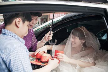 禮服出租 首選最愛 婚紗禮服，各式款式 晚宴禮服、新娘禮服、晚禮服 供挑選。#禮服出租 #婚紗禮服 #晚宴禮服 #新娘禮服 #晚禮服