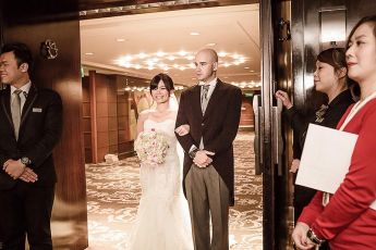 禮服出租 首選最愛 婚紗禮服，各式款式 晚宴禮服、新娘禮服、晚禮服 供挑選。#禮服出租 #婚紗禮服 #晚宴禮服 #新娘禮服 #晚禮服